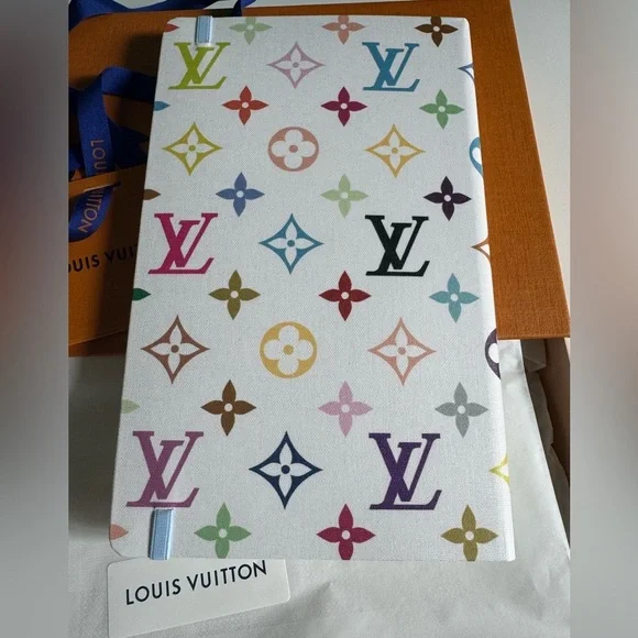 Louis Vuitton 2025 Murakami Notebook - Picture 6 of 7